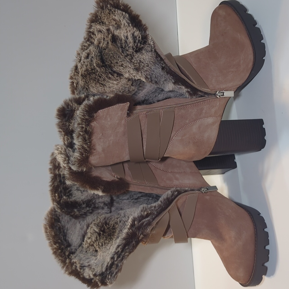 Charles David Gideon Suede Leather Heeled Boots Size 10 - Picture 8 of 16
